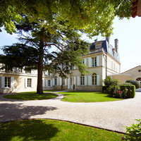 Château Grand-Puy-Lacoste - Cour arrière